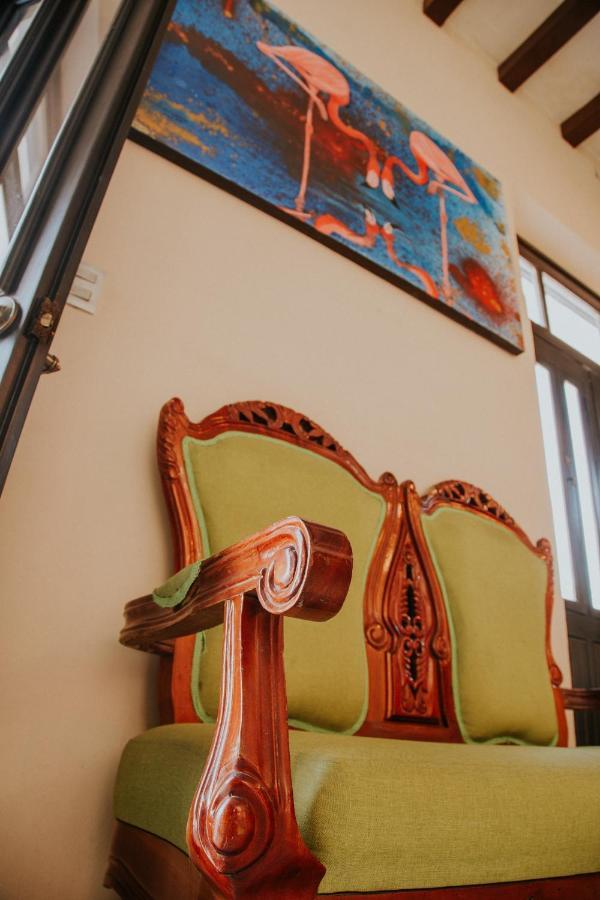 Hotel Holly メリダ エクステリア 写真